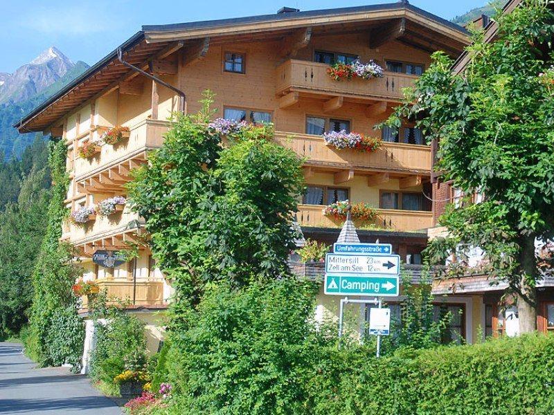 קפרון Hotel Gasthof Zur Muehle מראה חיצוני תמונה